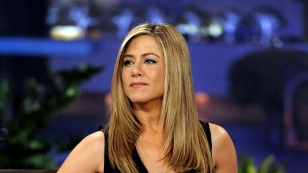 Jennifer Aniston, asa cum vor toti barbatii sa o vada:<span style=
